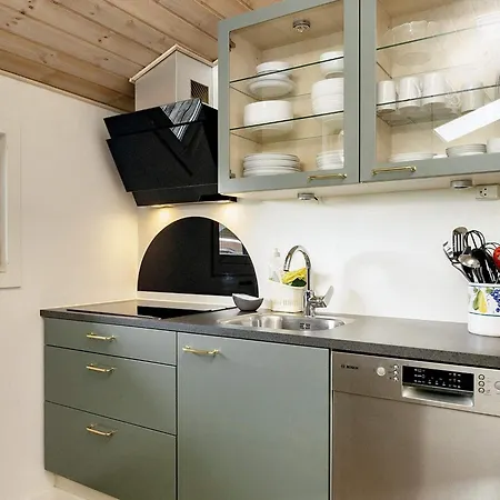 Four-bedroom Holiday In Lokken 28 Lønstrup