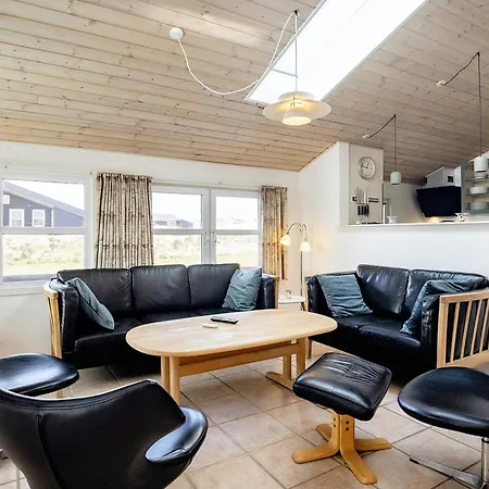 Prázdninový dům Four-bedroom Holiday In Lokken 28 Lønstrup